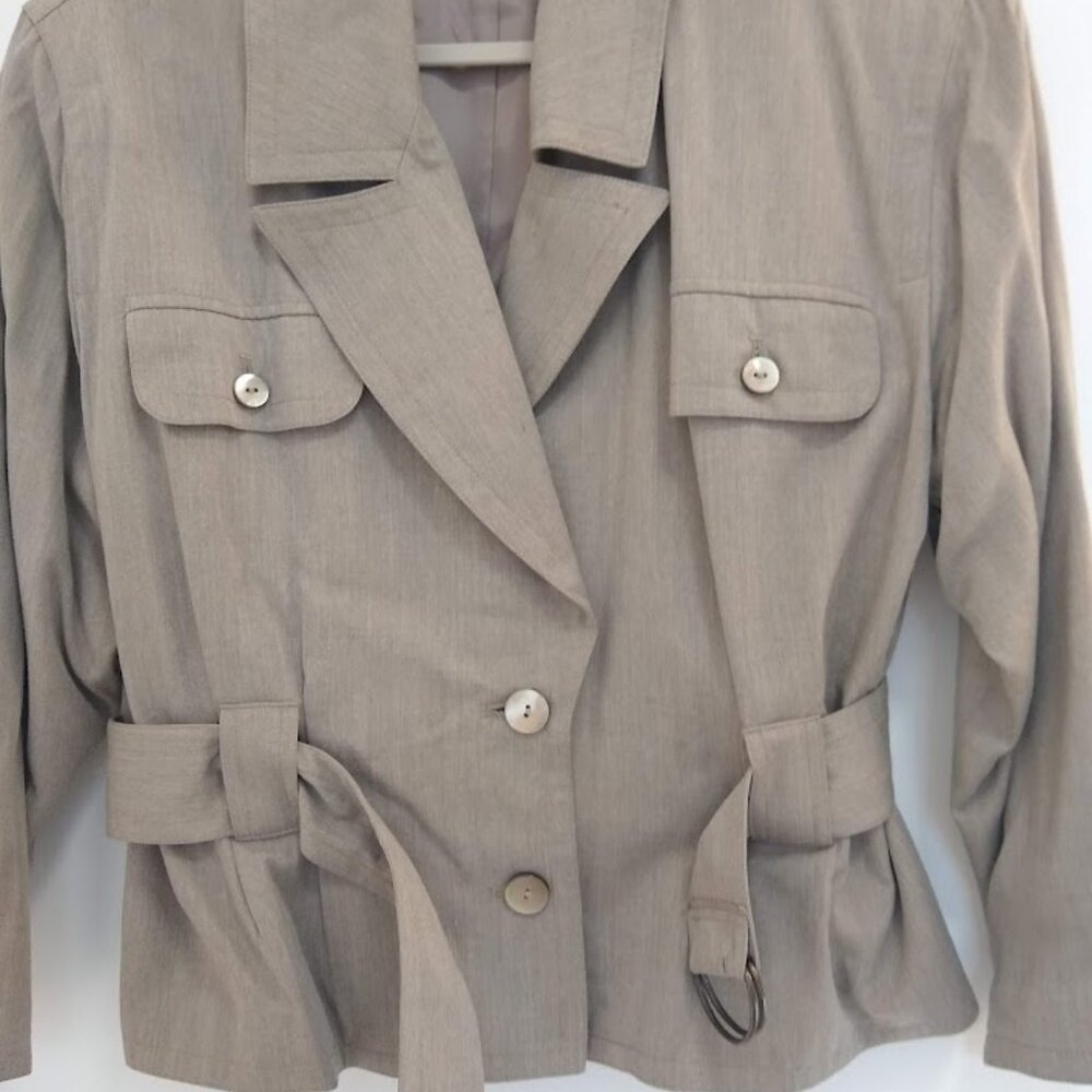 Vintage JH Collectibles size 10 taupe-mushroom-brown jacket